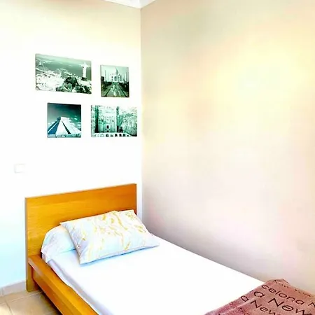 Agatha, Vacaciones En Familia En Lanzarote *