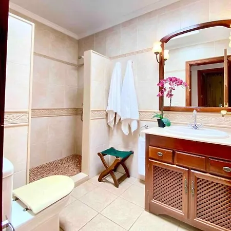 Agatha, Vacaciones En Familia En Lanzarote 别墅