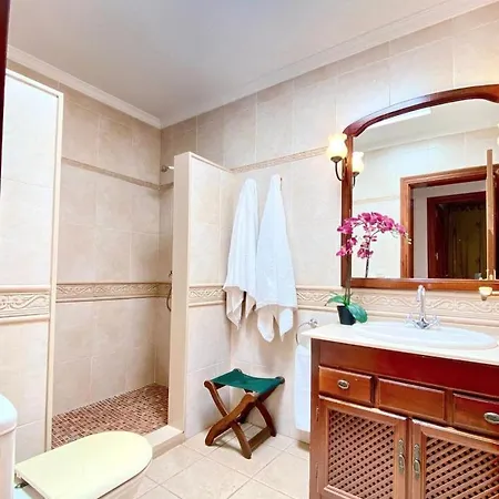 Agatha, Vacaciones En Familia En Lanzarote 别墅