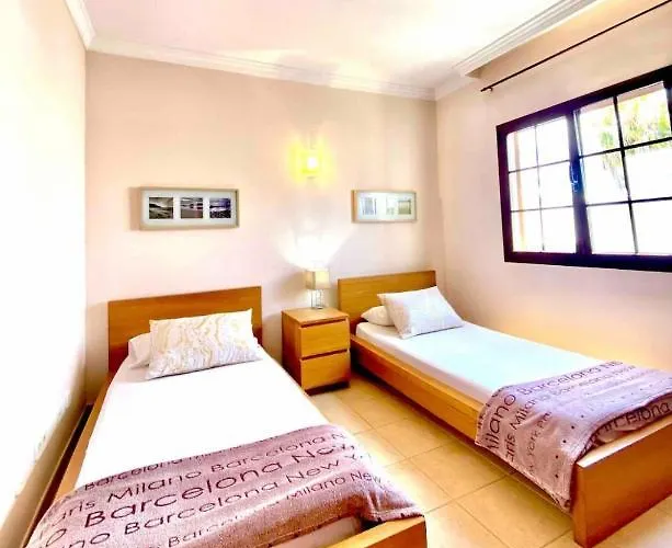 ágatha, Vacaciones En Familia En Lanzarote * Playa Blanca (Lanzarote)