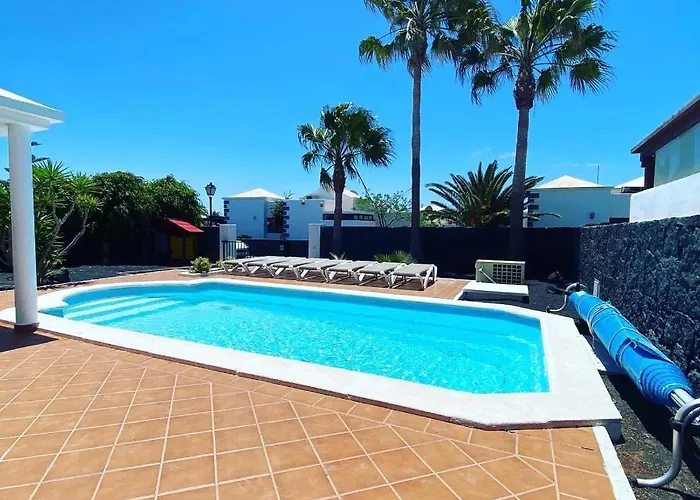 ágatha, Vacaciones En Familia En Lanzarote