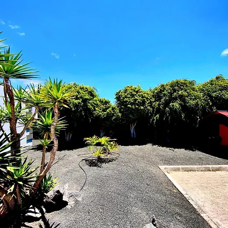 Agatha, Vacaciones En Familia En Lanzarote 普拉亚布兰卡