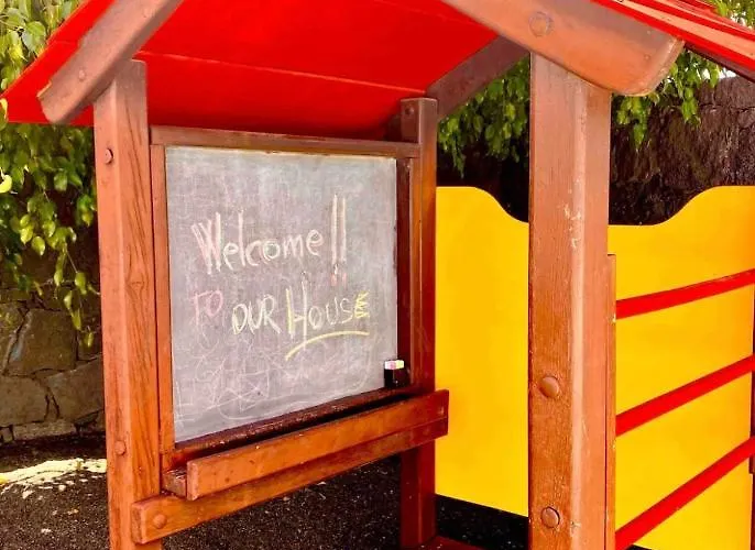 Agatha, Vacaciones En Familia En Lanzarote