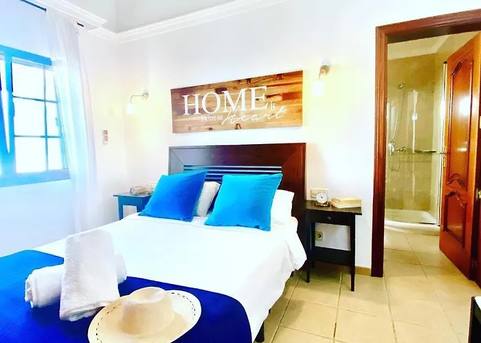 Agatha, Vacaciones En Familia En Lanzarote 普拉亚布兰卡